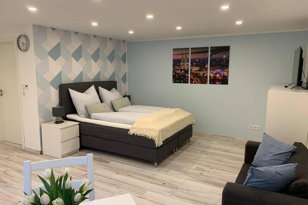 Modern Renovated Apartment Suited For Business Consultants - In Close Distance To Dt, Dhl And Un Campus - Reserved Parking Bonn Exteriör bild
